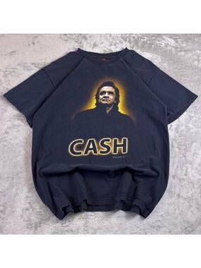 Vintage 2004 JOHNNY CASH T-Shirt M Soft Country Rock Concert Tour Zion